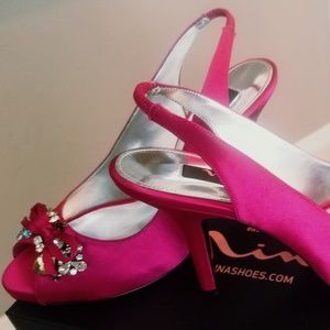 Nina Shoes | NEW Pink Satin Mid Heel Sandals